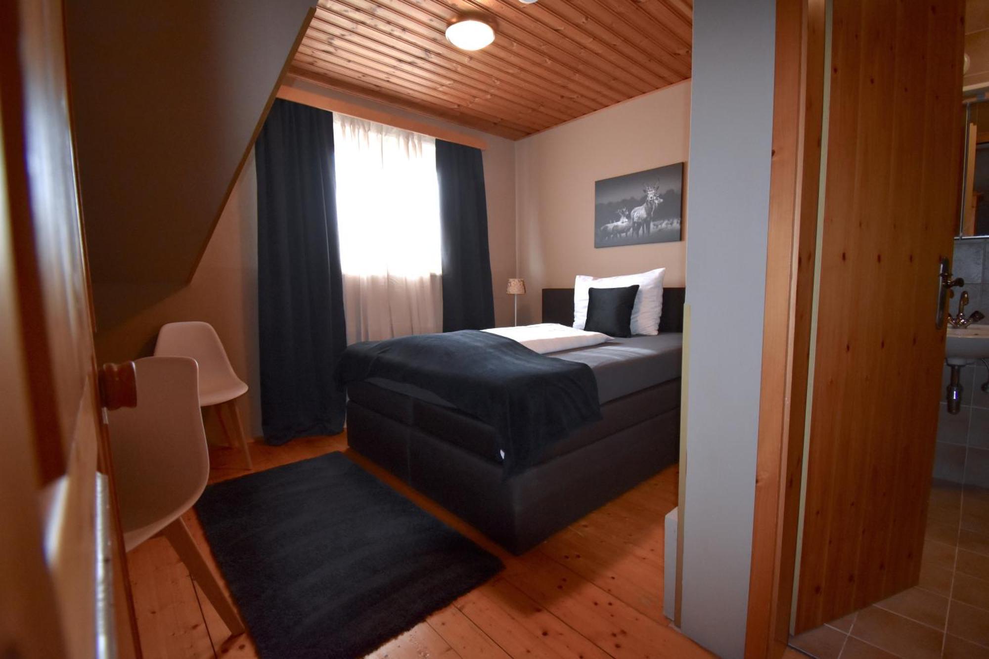 Amoria Secret Escape Woerthersee - Adults Only Wellness & Self Check-In Krumpendorf Room photo
